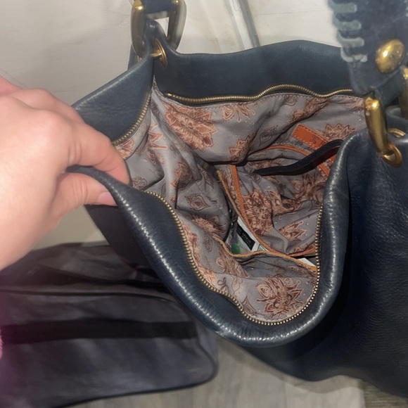 Hobo purse - Picture 2 of 2